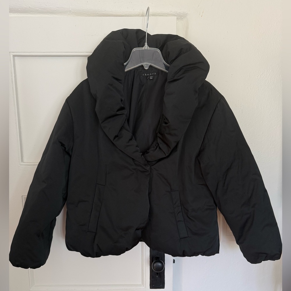 Theory Black Puffer Cropped Jacket with Oversized Collar